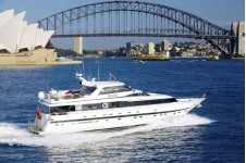 M/Y�Hillsy